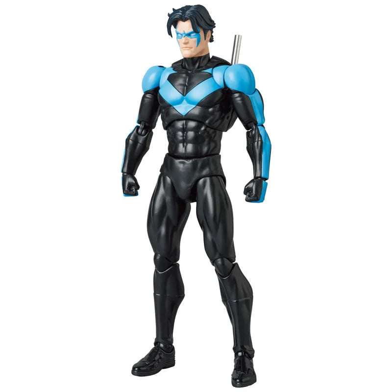 Batman: Hush - Nightwing - Mafex No.175 - Batman: Hush Ver. - 2025 Re-release (Medicom Toy)ㅤ – Medicom Toy – ActionFigureBrasil