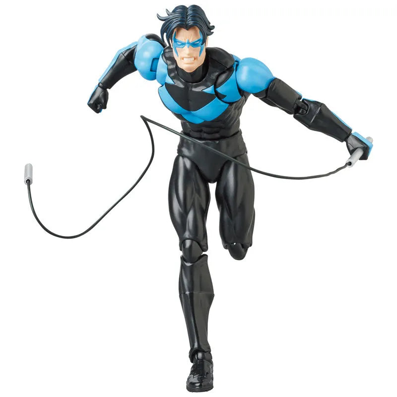 Batman: Hush - Nightwing - Mafex No.175 - Batman: Hush Ver. - 2025 Re-release (Medicom Toy)ㅤ – Medicom Toy – ActionFigureBrasil