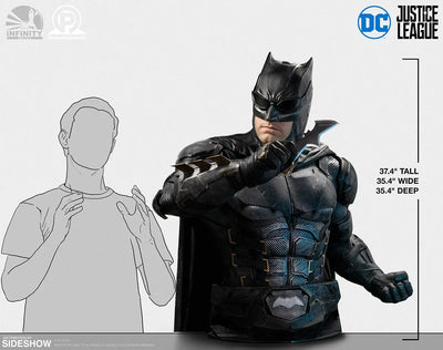 Batman - LIMITED EDITION: 600 – Infinity Studio X Penguin Toys – ActionFigure Brasil — embalagem