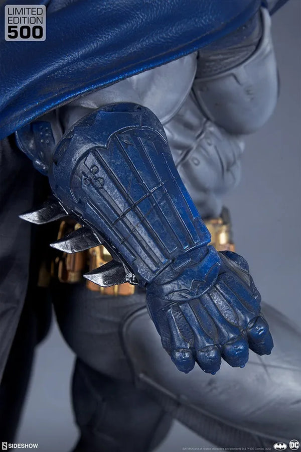 Batman: Modern Age - LIMITED EDITION: 500 – Sideshow Collectibles – ActionFigure Brasil