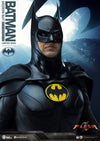 Batman Modern Suit - LIMITED EDITION: 3000 - ActionFigure Brasil