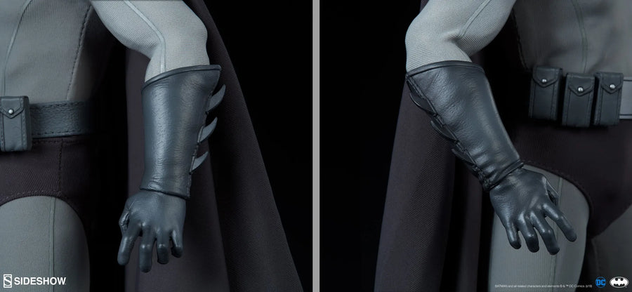 Batman (Noir Version) - LIMITED EDITION: 500 – Sideshow Collectibles – ActionFigure Brasil