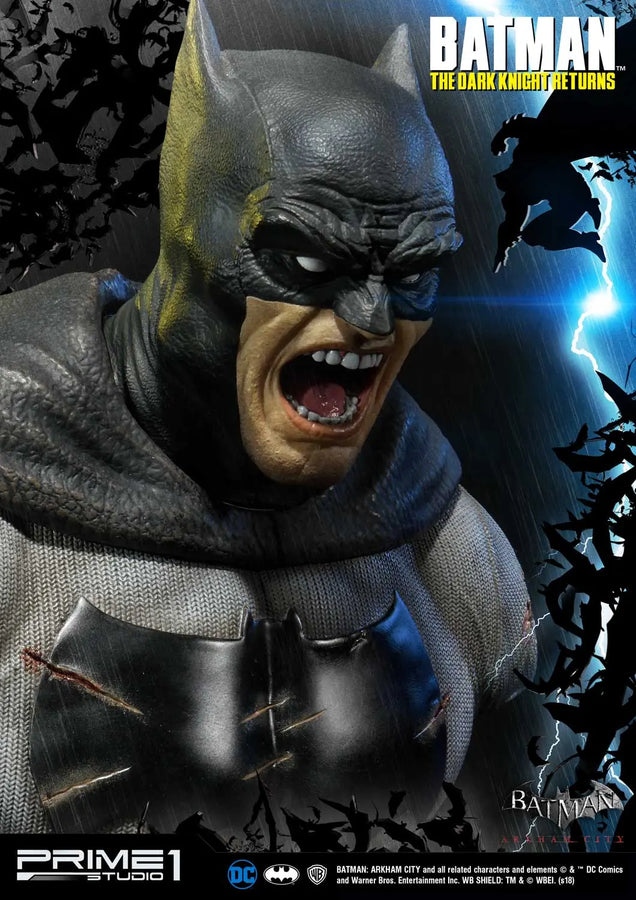 Batman (Regular Version) Batman: Arkham City (The Dark Knight Returns) – Prime1Studio – ActionFigure Brasil