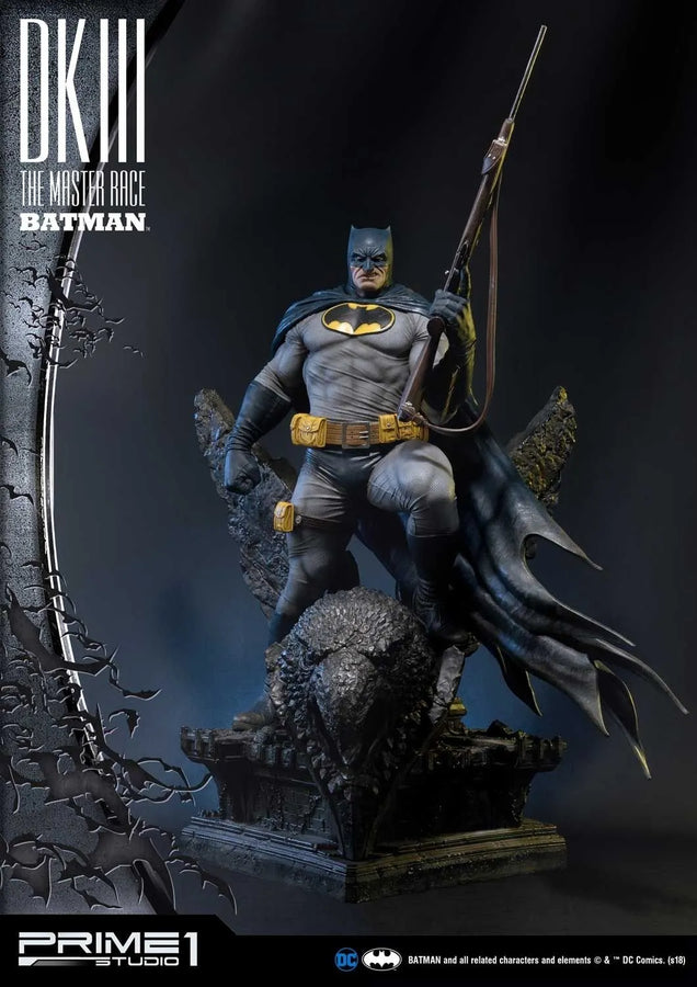 Batman (Regular Version) Batman Dark Knight III The Master Race (Comics) – Prime1Studio – ActionFigure Brasil