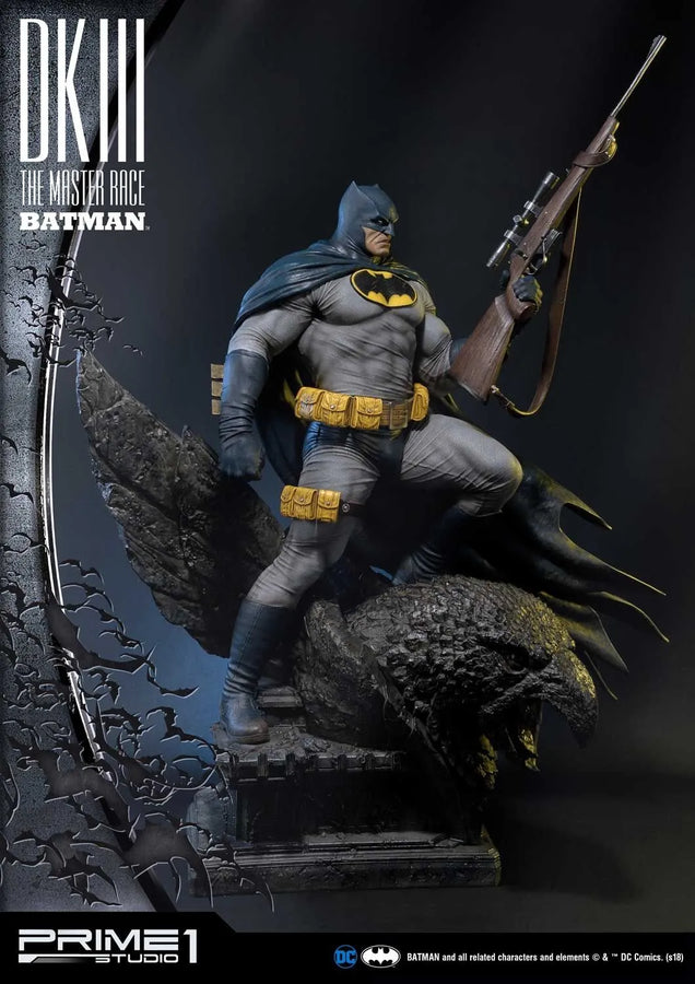 Batman (Regular Version) Batman Dark Knight III The Master Race (Comics) – Prime1Studio – ActionFigure Brasil