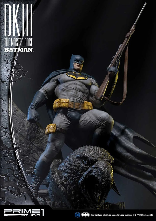 Batman (Regular Version) Batman Dark Knight III The Master Race (Comics) – Prime1Studio – ActionFigure Brasil