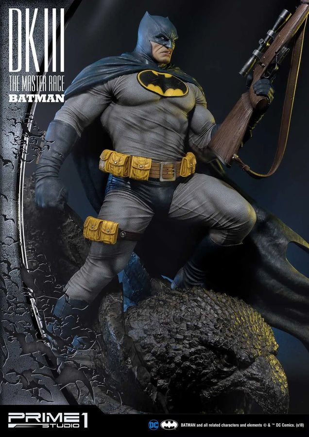 Batman (Regular Version) Batman Dark Knight III The Master Race (Comics) – Prime1Studio – ActionFigure Brasil