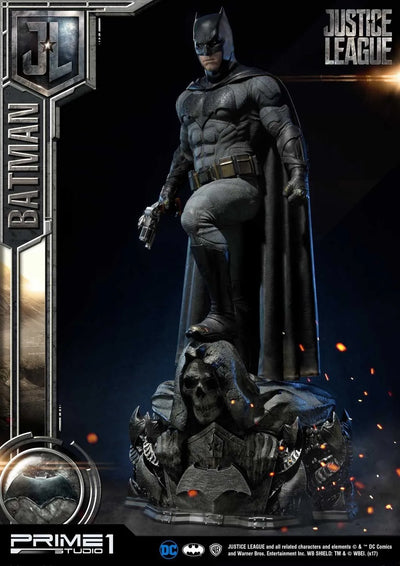 Batman (Regular Version) Justice League (Film) – Prime1Studio – ActionFigure Brasil