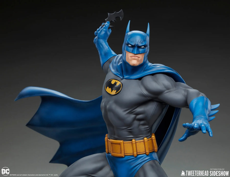 Batman™ (Retro Edition) - LIMITED EDITION: 150 (Sixth Scale) – Tweeterhead – ActionFigure Brasil