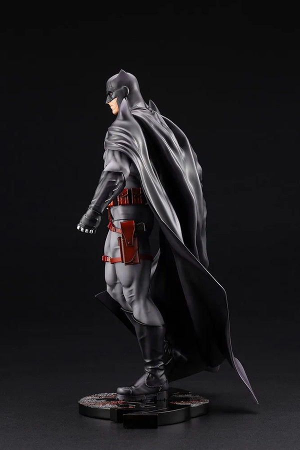Batman Thomas Wayne – Kotobukiya – ActionFigure Brasil