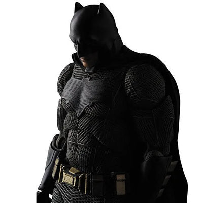 Batman v Superman: Dawn of Justice - Batman - Mafex No.017 (Medicom Toy)ㅤ – Medicom Toy – ActionFigure Brasil — iluminação de estúdio