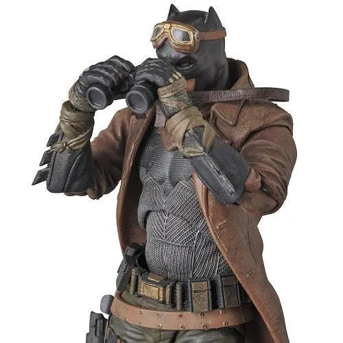 Batman v Superman: Dawn of Justice - Batman - Mafex No.031 - Knightmare (Medicom Toy)ㅤ – Medicom Toy – ActionFigure Brasil