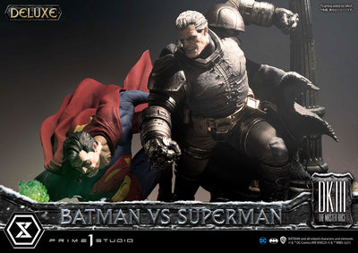 Batman Versus Superman (Deluxe Version)