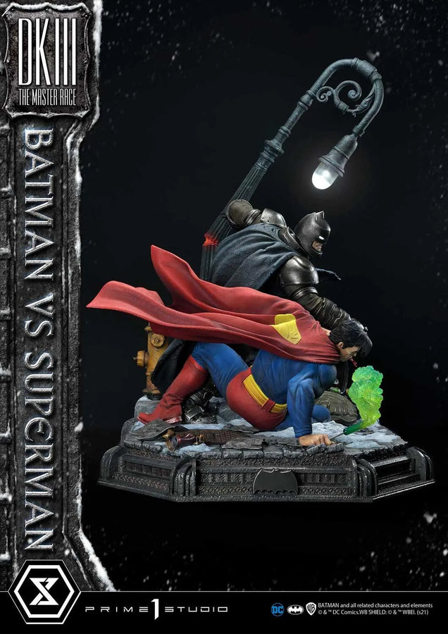 Batman versus Superman (Regular Version) Batman:The Dark Knight Returns (Comics) – Prime1Studio – ActionFigure Brasil