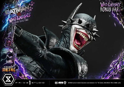 Batman vs Batman Who Laughs (Deluxe Bonus Version) - LIMITED EDITION: 30 (Deluxe Bonus Version) – Prime 1 Studio – ActionFigure Brasil — com base expositora
