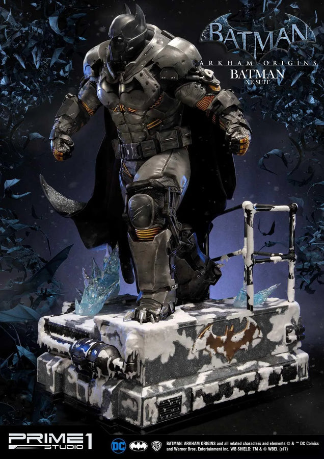 Batman (XE Suit Edition) Batman: Arkham Origins – Prime1Studio – ActionFigure Brasil