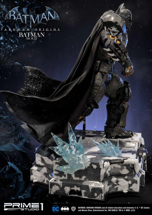 Batman (XE Suit Edition) Batman: Arkham Origins – Prime1Studio – ActionFigure Brasil