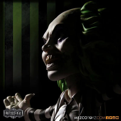 Beetlejuice - Beetlejuice Stylized 6 Inch Action Figureㅤ – Mezco – ActionFigureBrasil — ambientada