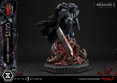 Berserk - Guts - Ultimate Premium Masterline - 1/4 - Berserker Armor, Grunbeld VS Guts, DX Version (Prime 1 Studio)ㅤ – Prime 1 Studio – ActionFigureBrasil — ângulo diferente