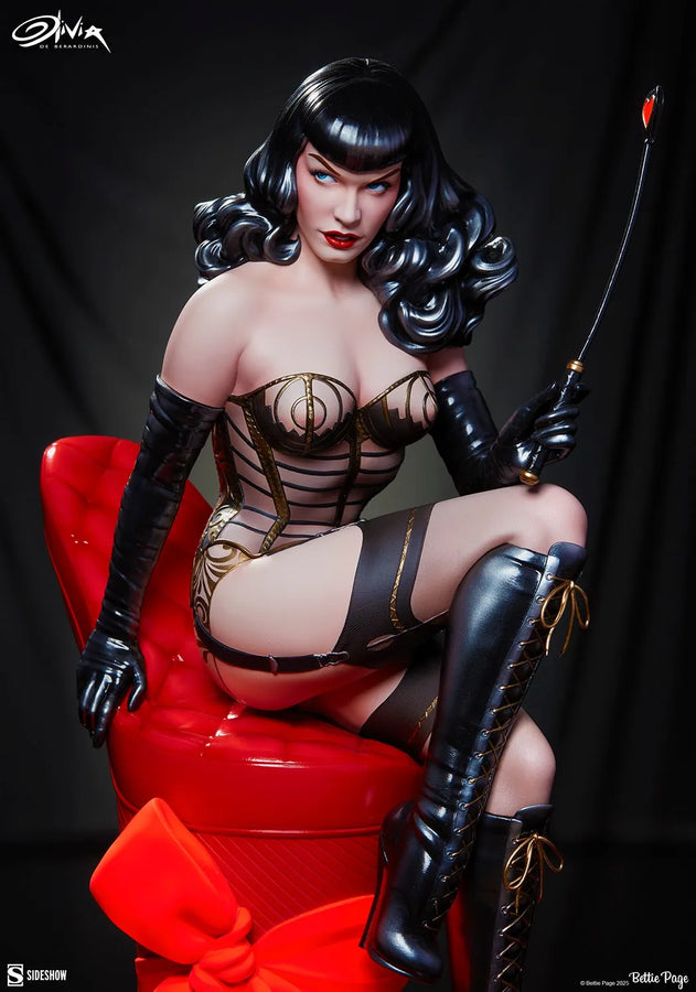 Bettie Page: Love Hurts - LIMITED EDITION: 450 – Sideshow Collectibles – ActionFigure Brasil