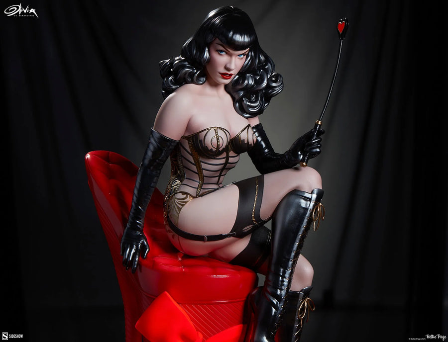 Bettie Page: Love Hurts - LIMITED EDITION: 450 – Sideshow Collectibles – ActionFigure Brasil