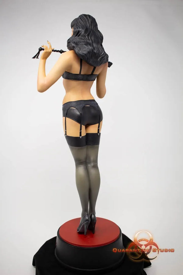 Bettie Page – Quarantine Studio – ActionFigure Brasil