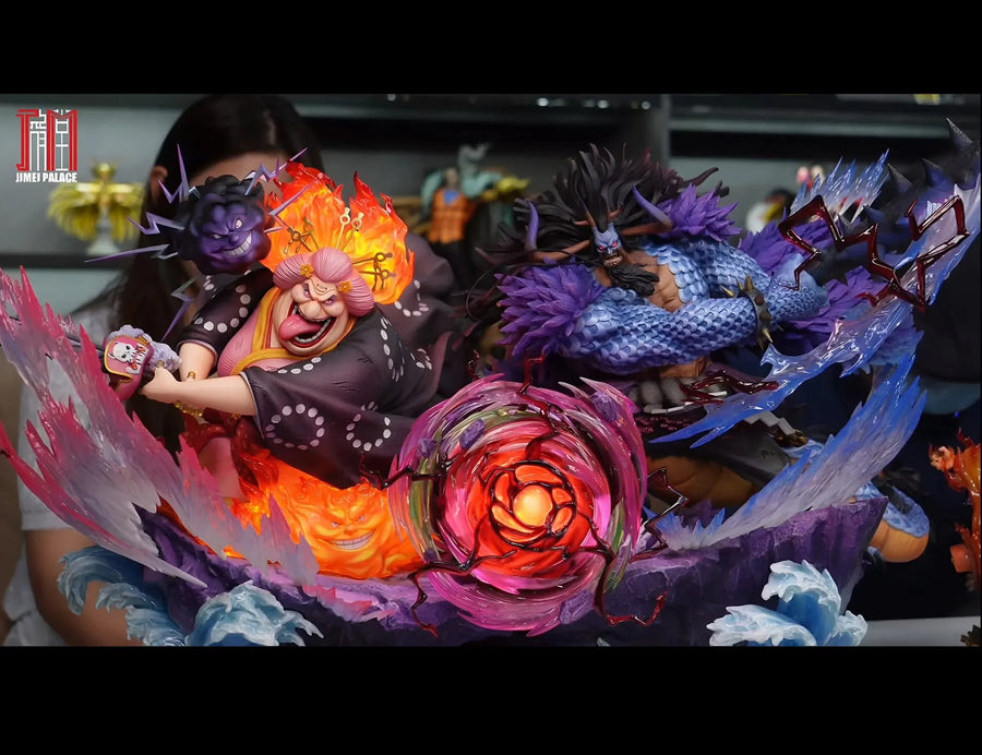 Big Mom & Kaido with Hakai - LIMITED EDITION: TBD – Jimei Palace – ActionFigure Brasil