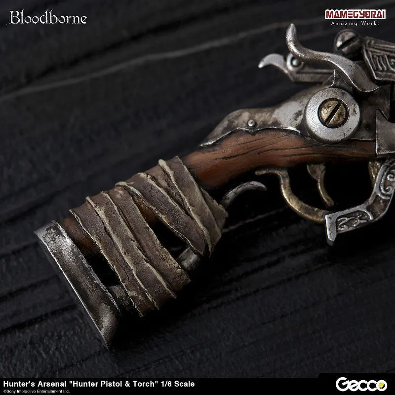 Bloodborne - Hunter's Arsenal: Hunter Pistol & Torch 1/6 Scale Weaponㅤ – Gecco – ActionFigureBrasil
