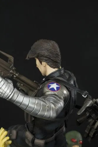 Captain America - Winter Soldier - Fine Art Statue (Kotobukiya)ㅤ – Kotobukiya – ActionFigureBrasil — detalhe do produto
