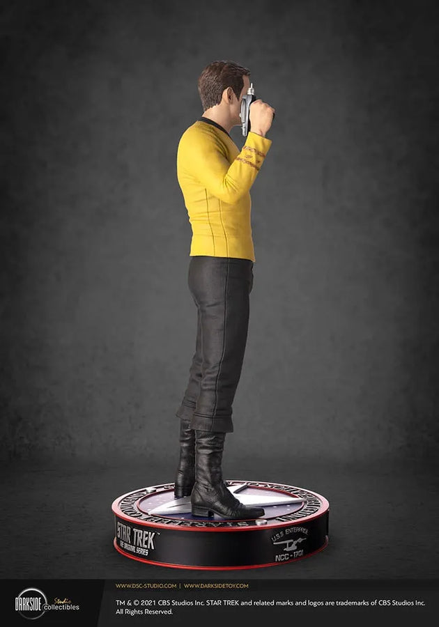 Captain James T. Kirk - LIMITED EDITION: 150 – DarkSide Collectibles Studio – ActionFigure Brasil