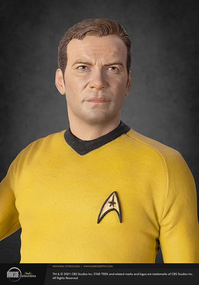 Captain James T. Kirk - LIMITED EDITION: 150 – DarkSide Collectibles Studio – ActionFigure Brasil — ambientada