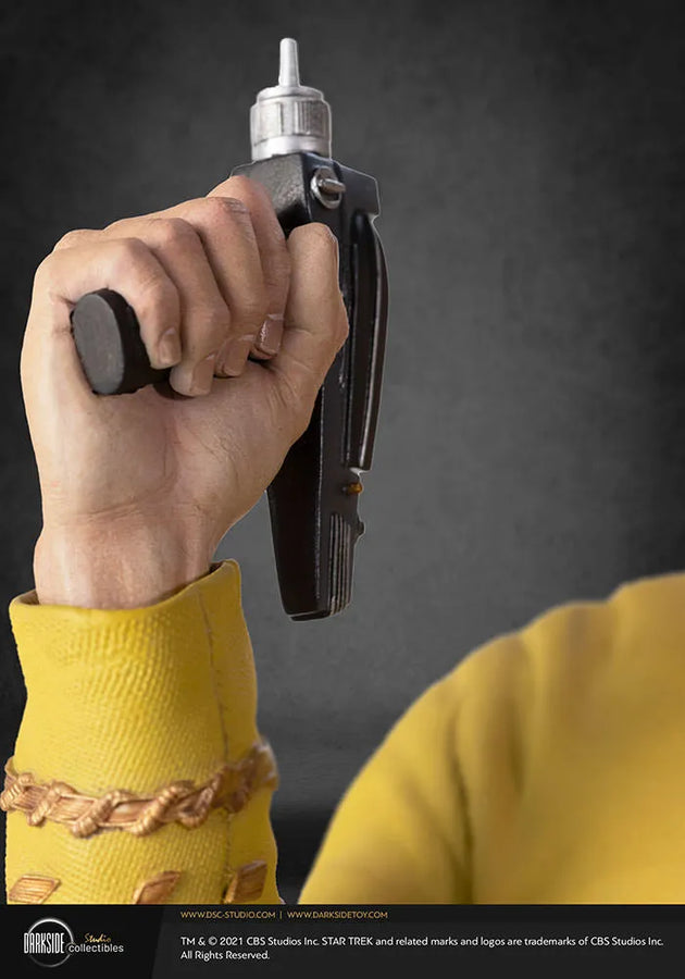 Captain James T. Kirk - LIMITED EDITION: 150 – DarkSide Collectibles Studio – ActionFigure Brasil