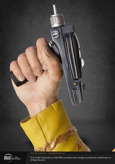 Captain James T. Kirk - LIMITED EDITION: 150 – DarkSide Collectibles Studio – ActionFigure Brasil — close