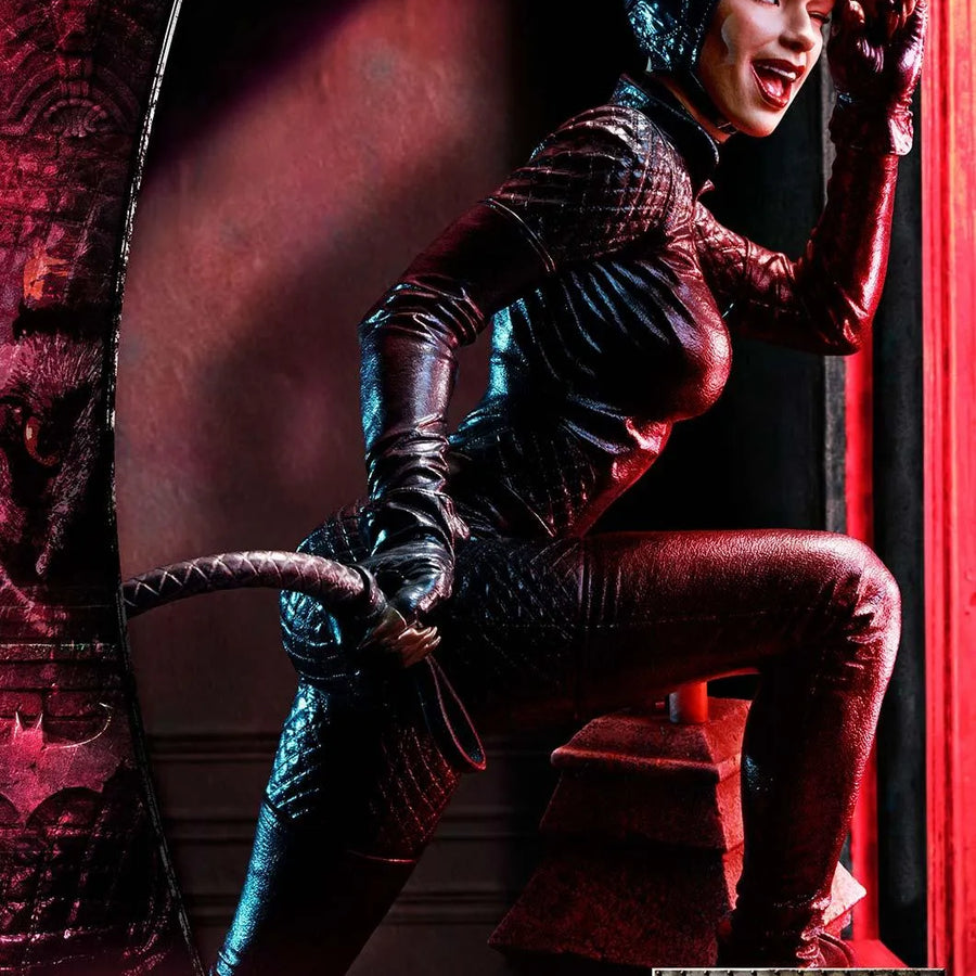 Catwoman (Deluxe Bonus Version) Batman (Comics) – Prime1Studio – ActionFigure Brasil