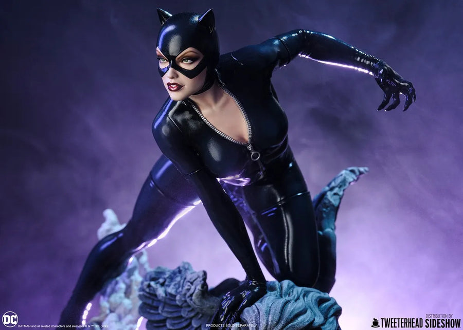 Catwoman - LIMITED EDITION: 150 (Sixth Scale) – Tweeterhead – ActionFigure Brasil