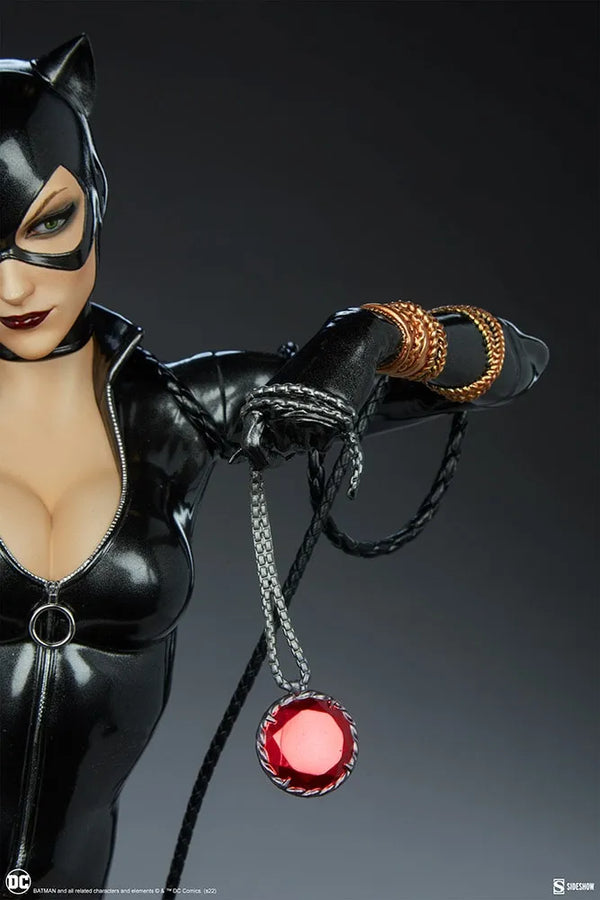 Catwoman - LIMITED EDITION: 2000 – Sideshow Collectibles – ActionFigure Brasil
