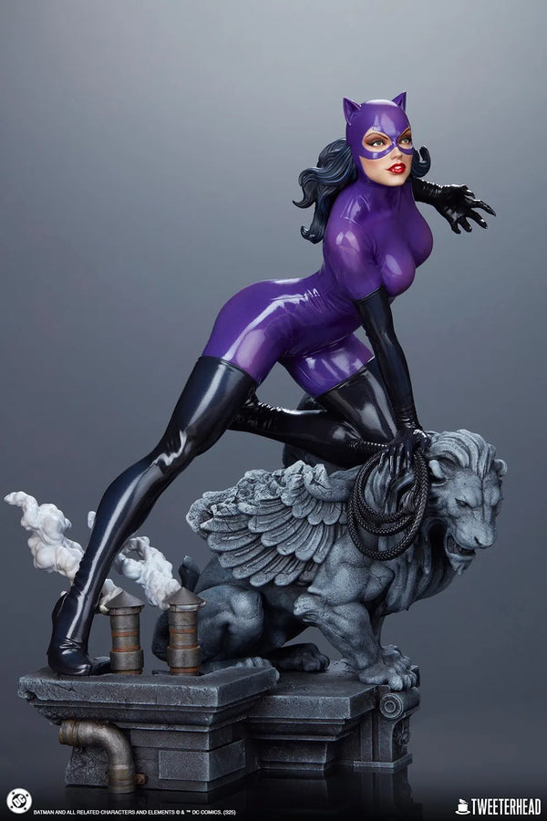 Catwoman (Purple Edition) - LIMITED EDITION: 150 (Variant - Quarter Scale) – Tweeterhead – ActionFigure Brasil