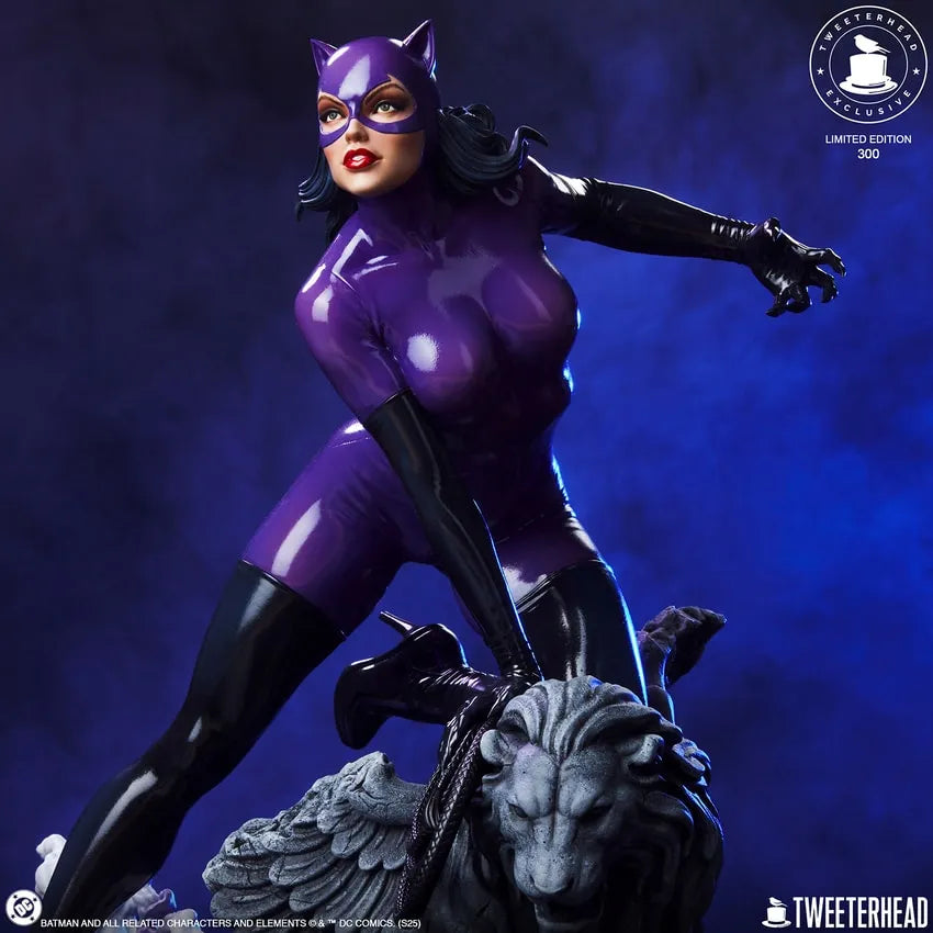 Catwoman (Purple Edition) - LIMITED EDITION: 150 (Variant - Quarter Scale) – Tweeterhead – ActionFigure Brasil