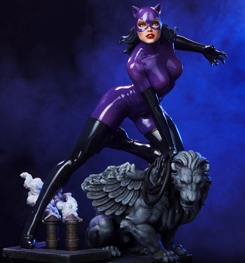 Catwoman (Purple Edition) - LIMITED EDITION: 150 (Variant - Quarter Scale) – Tweeterhead – ActionFigure Brasil