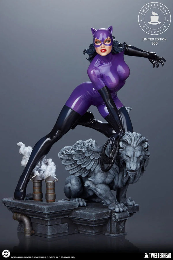 Catwoman (Purple Edition) - LIMITED EDITION: 150 (Variant - Sixth Scale) – Tweeterhead – ActionFigure Brasil