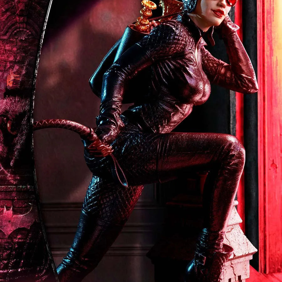 Catwoman (Regular Version) Batman (Comics) – Prime1Studio – ActionFigure Brasil