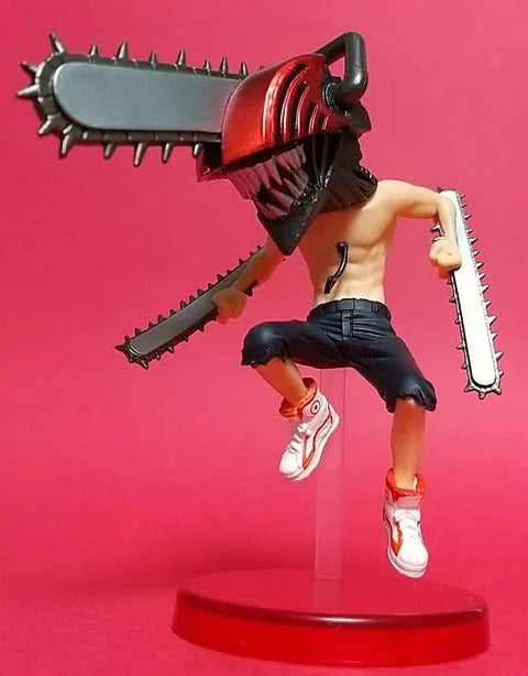 Chainsaw Man - Pochita and Denji - Weekly Shonen Jump World Collectable Figure - World Collectable Figure (Bandai Spirits)ㅤ – Bandai Spirits – ActionFigureBrasil