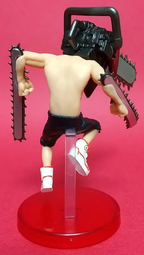 Chainsaw Man - Pochita and Denji - Weekly Shonen Jump World Collectable Figure - World Collectable Figure (Bandai Spirits)ㅤ – Bandai Spirits – ActionFigureBrasil