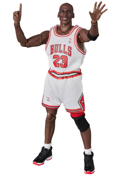 Chicago Bulls - NBA - Michael Jordan - Mafex (No.255) - Chicago Bulls Home (Medicom Toy)ㅤ – Medicom Toy – ActionFigureBrasil