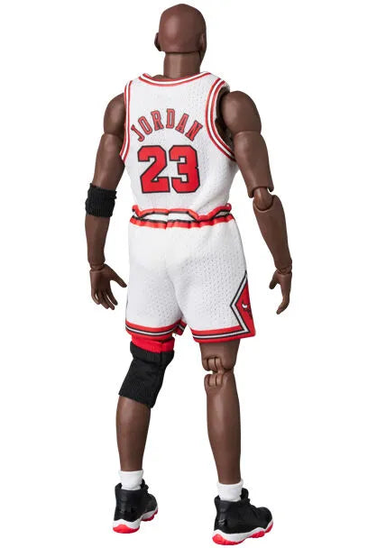 Chicago Bulls - NBA - Michael Jordan - Mafex (No.255) - Chicago Bulls Home (Medicom Toy)ㅤ – Medicom Toy – ActionFigureBrasil