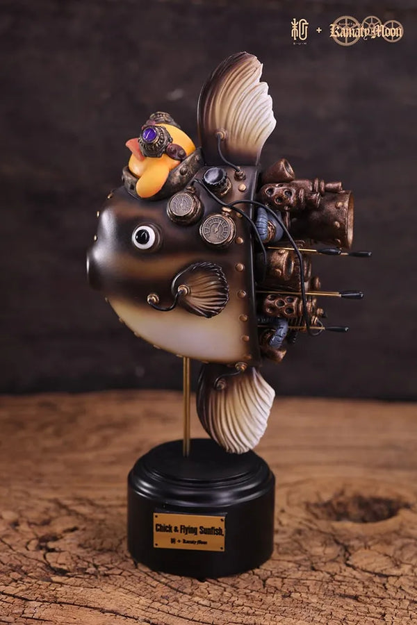 Chick & Flying Sunfish - LIMITED EDITION: 300 – Manas SUM – ActionFigure Brasil