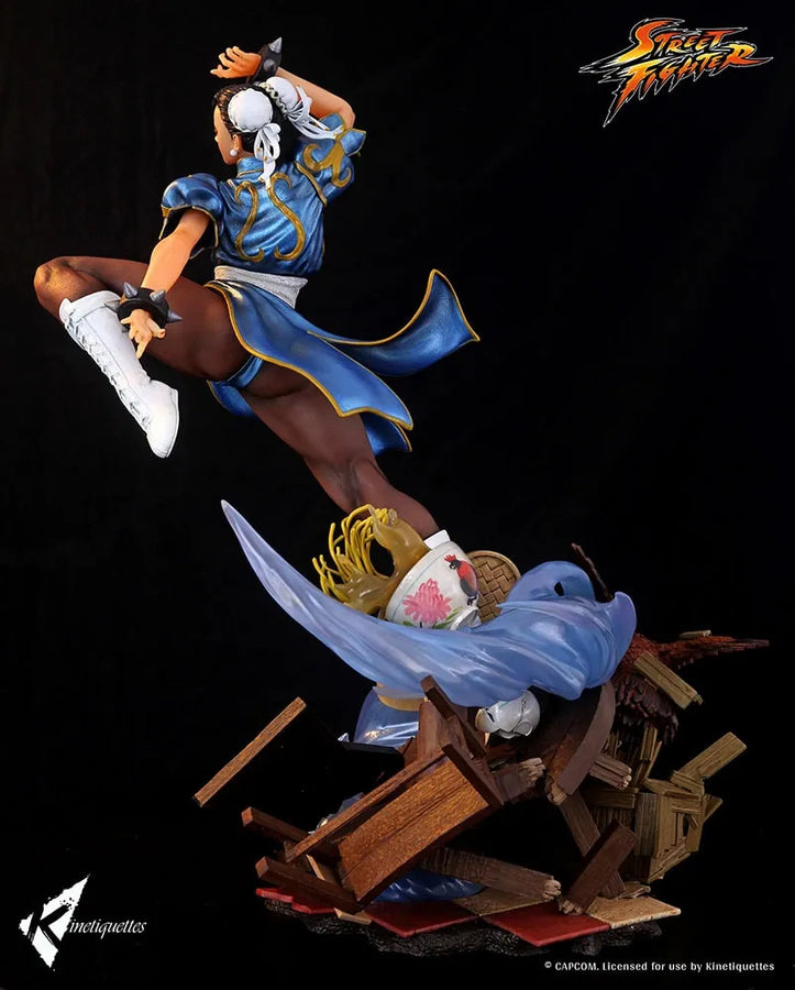 Chun Li - The Strongest Woman in The World - LIMITED EDITION: 450 – Kinetiquettes – ActionFigure Brasil