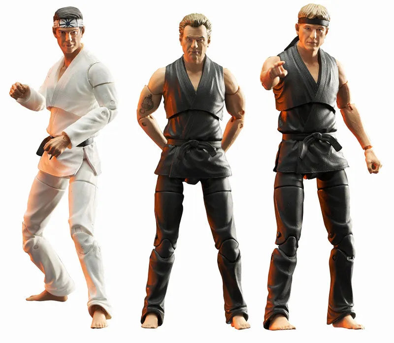 Cobra Kai / DLX Action Figure: Set of 3ㅤ – Diamond Select Toys – ActionFigureBrasil