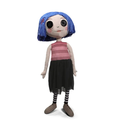 Coraline with Button Eyes Life-Size Plush – Kidrobot – ActionFigure Brasil — ambientada