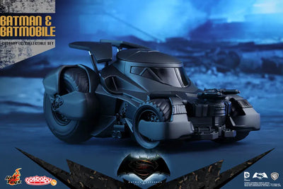 CosBaby "Batman vs Superman: Dawn of Justice" [Size S] Batmobile & Batmanㅤ – Gantaku – ActionFigure Brasil — acessórios